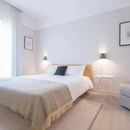 Art I * אבאירו