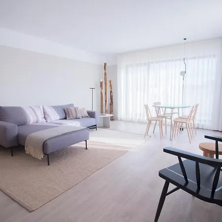 דירה Art I אבאירו